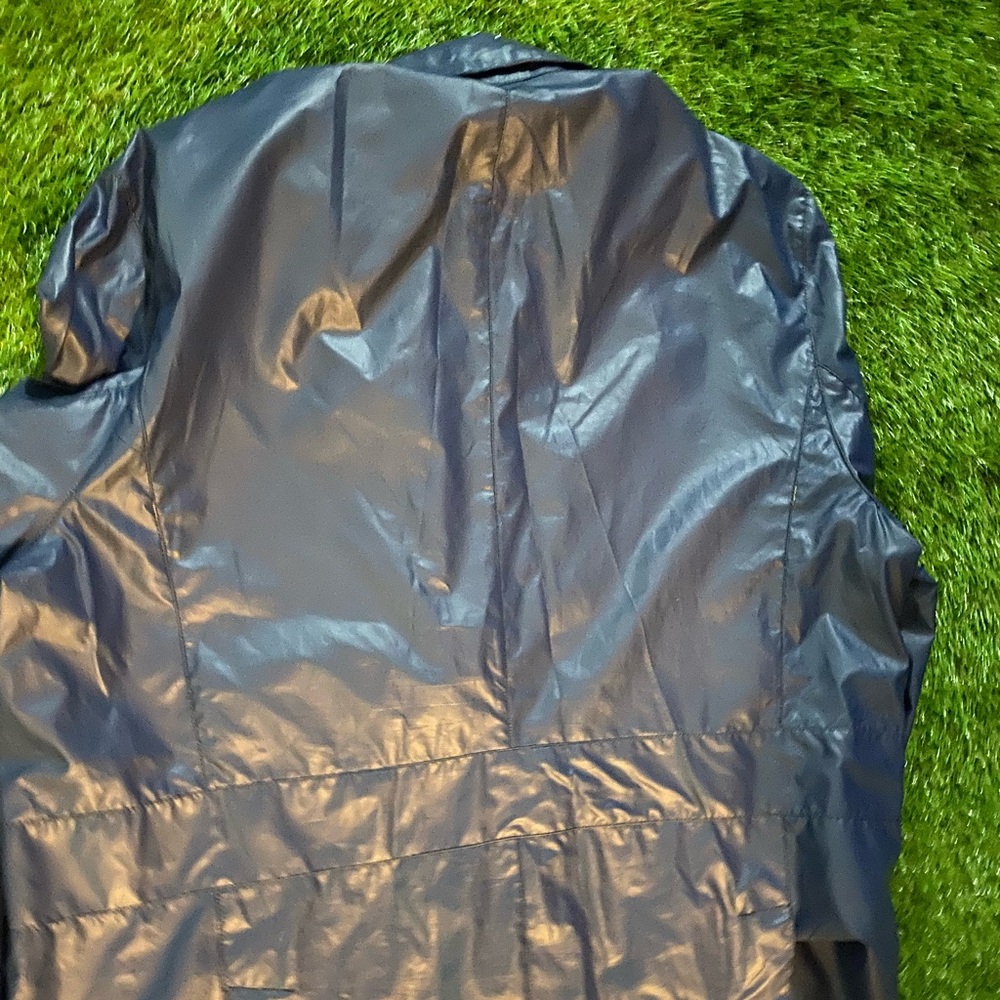 Saks “Red” rain jacket - Picture 2 of 4